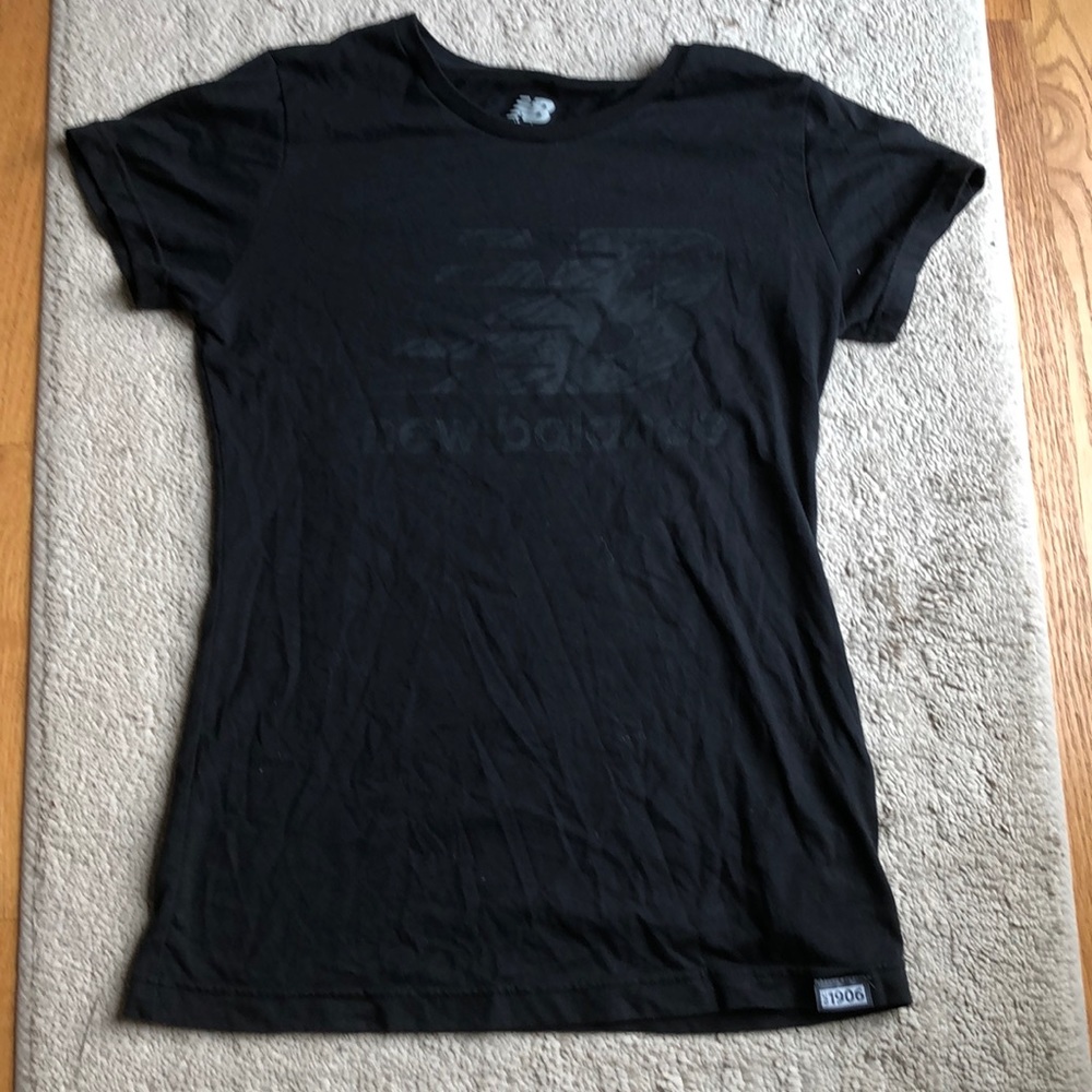 New Balance t-shirt